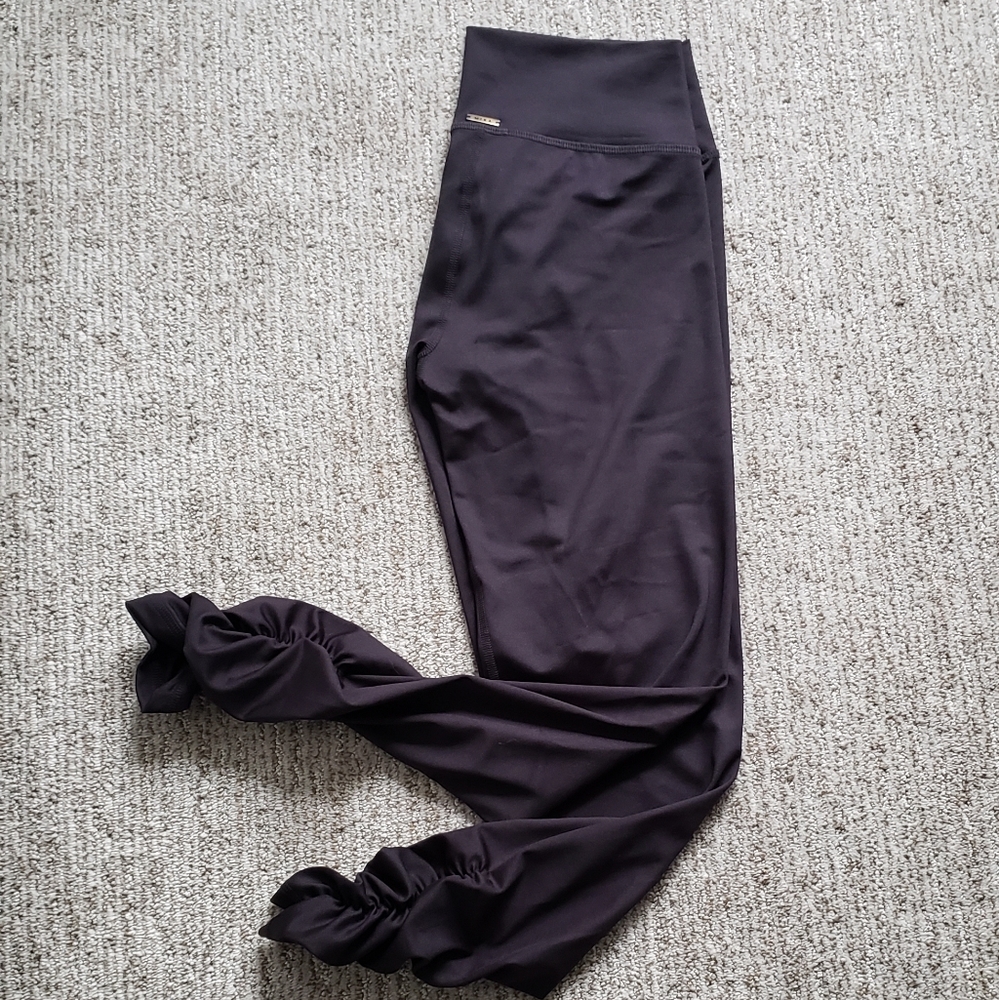 Mika Yoga Leggings